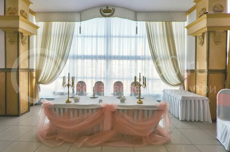 Ресторанно - гостиничный комплекс Голливуд Краснодар, место для жениха и невесты